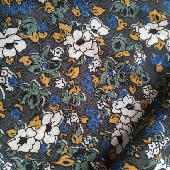 Max Studio Green Floral Pattern Lightweight Cold Shoulder Blouse Women's Small - Picture 10 of 10